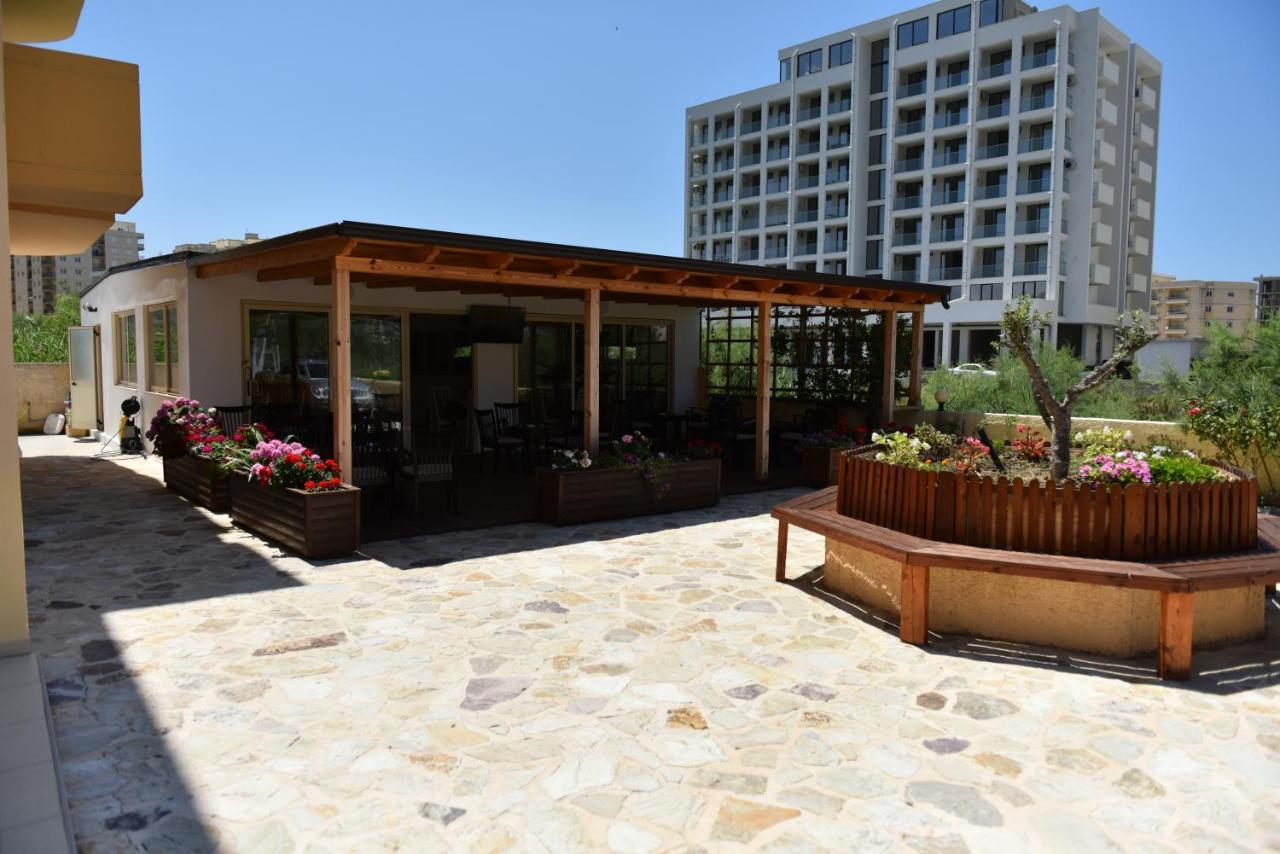 Hotel Kriti Max , Shengjin Shëngjin Dış mekan fotoğraf