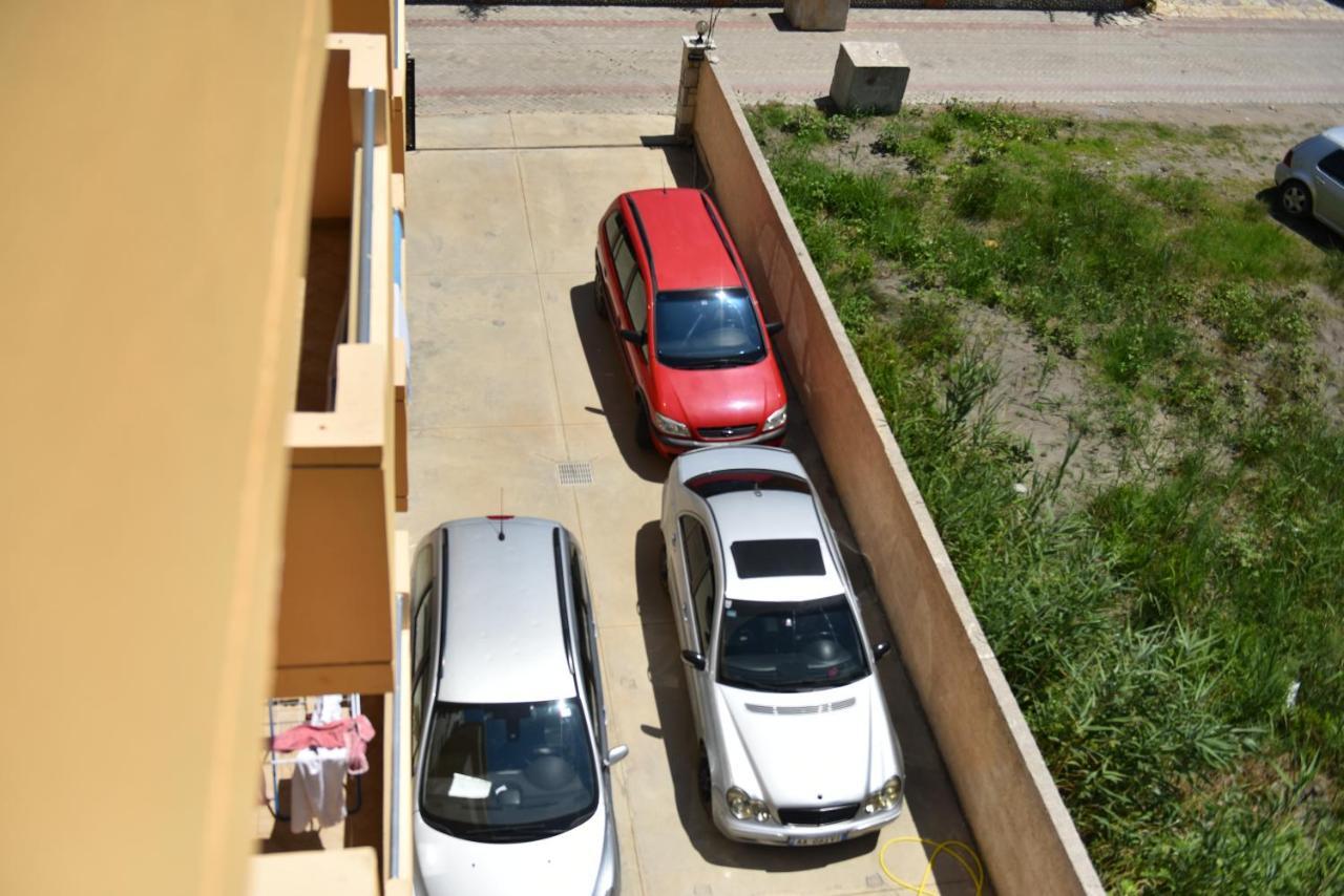 Hotel Kriti Max , Shengjin Shëngjin Dış mekan fotoğraf