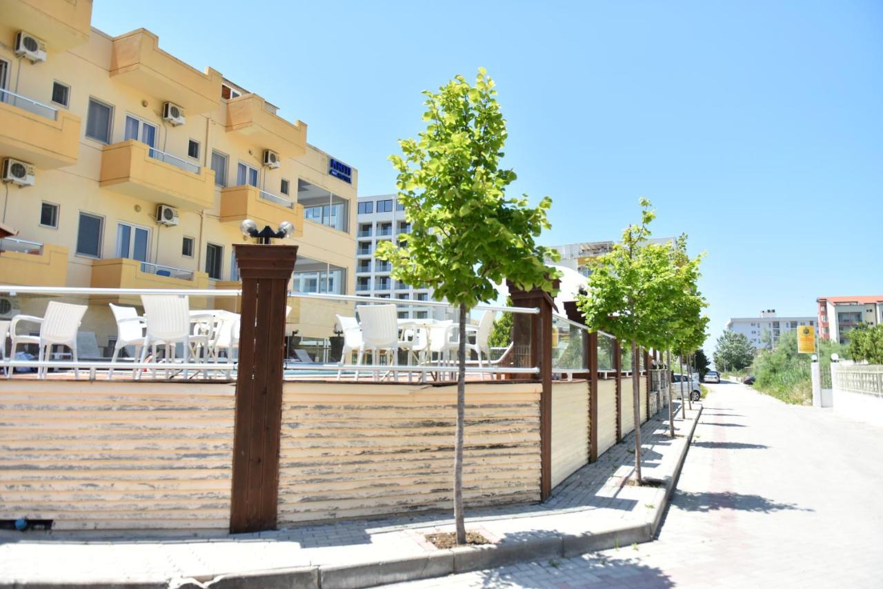 Hotel Kriti Max , Shengjin Shëngjin Dış mekan fotoğraf