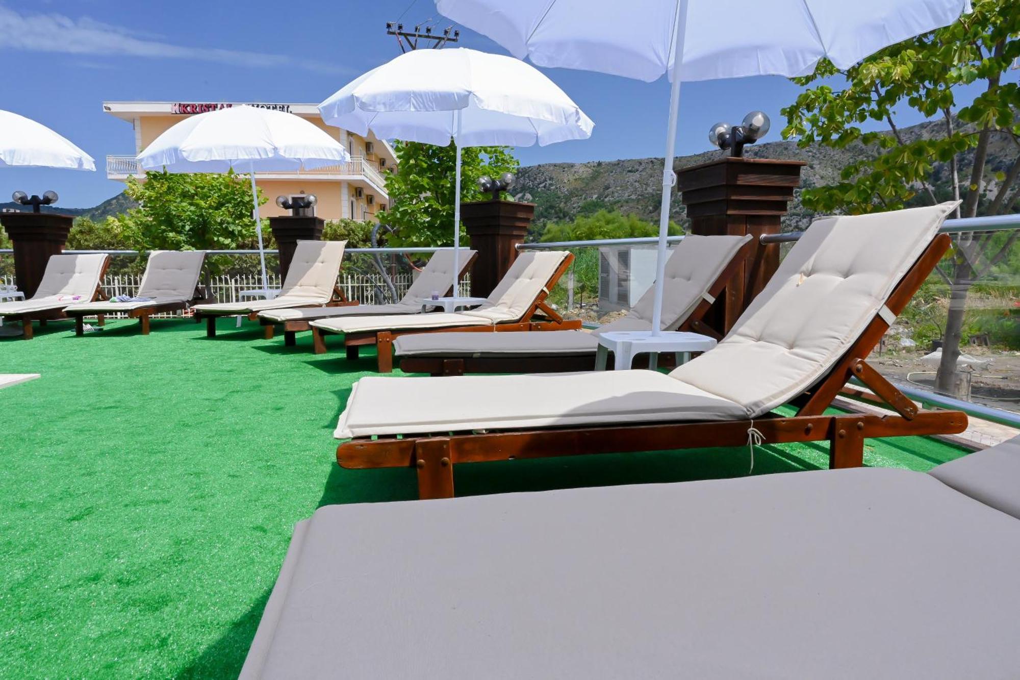 Hotel Kriti Max , Shengjin Shëngjin Dış mekan fotoğraf